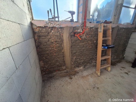 Prenova sanitarij na bazenu Pod skalco (6)